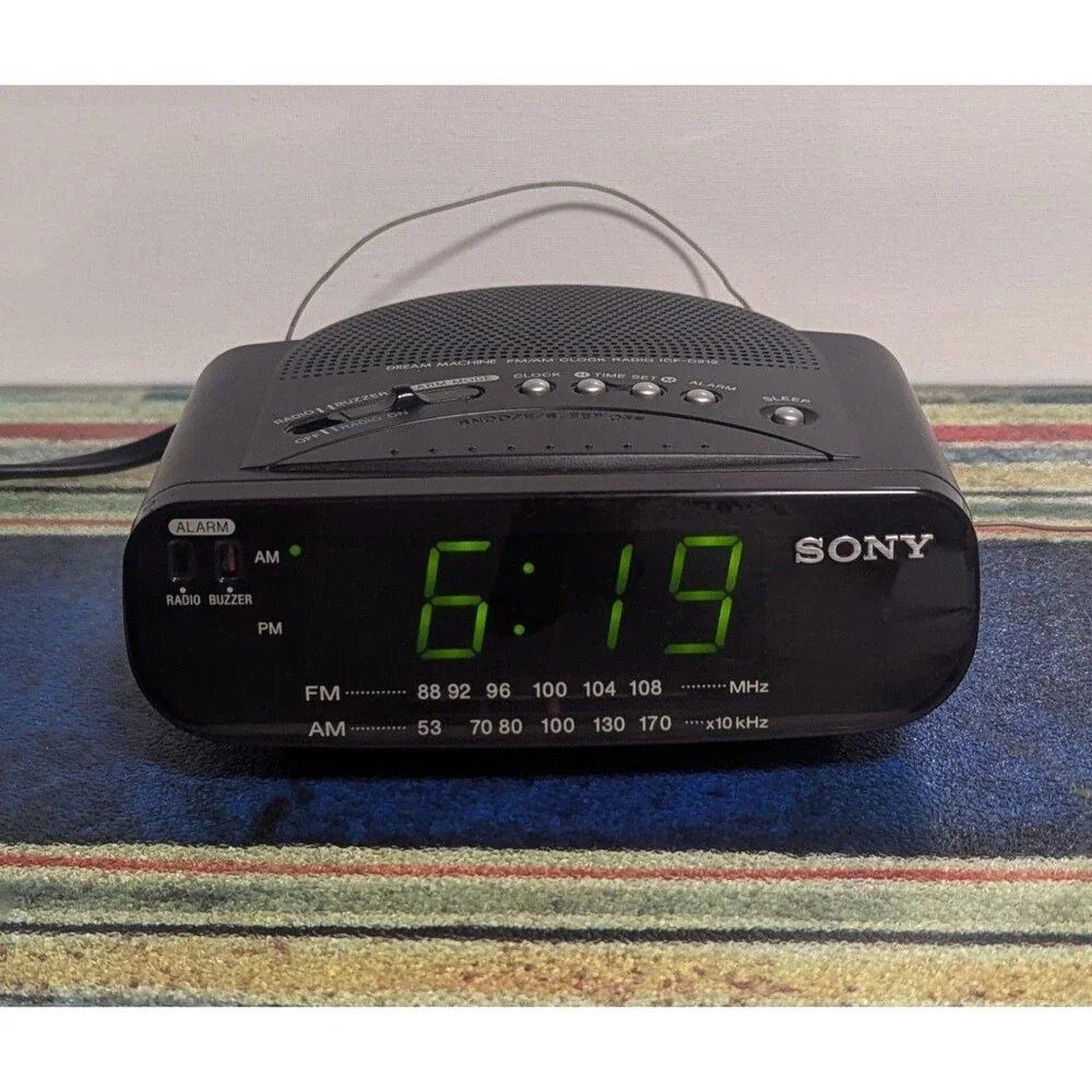 Sony Dream Machine AM/FM Alarm Digital Radio Model ICF-C212 Tested & Works
